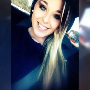 Meet your Posher, Corie